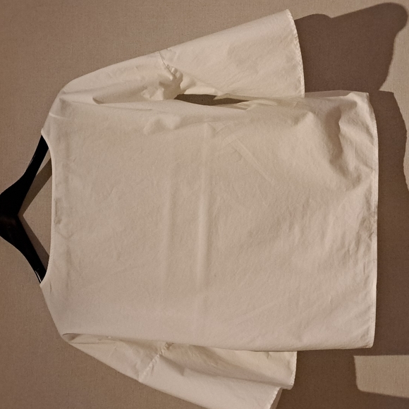 Sz M Lord & Taylor crisp cotton blouse - Picture 6 of 6